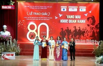 Trao giải Cuộc thi chủ để "Vang mãi khúc quân hành"
