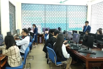 Phim trường số mở ra cơ hội để sinh viên trải nghiệm một dự án điện ảnh.