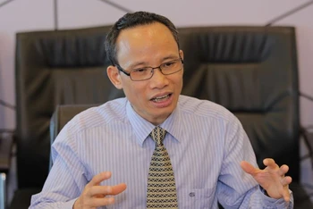Tiến sĩ Cấn Văn Lực.