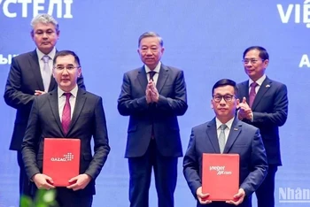 Hãng hàng không Vietjet và Qazaq Air đã công bố hợp tác chiến lược, chuẩn bị ra mắt hãng hàng không “Vietjet Qazaqstan”.