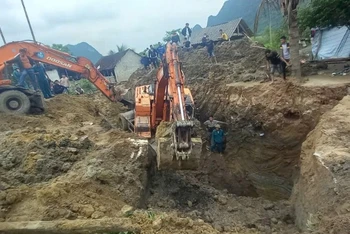 Hiện trường vụ sập giếng. (Ảnh: CTV)