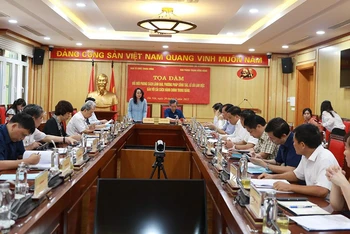 Quang cảnh Tọa đàm.