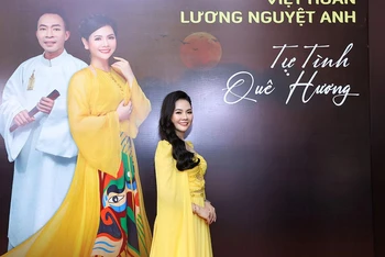 Ca sĩ Lương Nguyệt Anh tại buổi họp báo liveshow "Tự tình quê hương". (Ảnh: HÒA NGUYỄN)