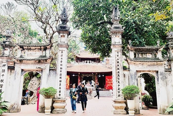 Đền Đồng Cổ, Hà Nội. (Ảnh: GIANG NAM)