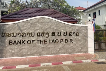 Chi nhánh Ngân hàng Trung ương Lào tại thủ đô Vientiane. (Ảnh: Hải Tiến)