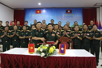 Hai bên ký kết Biên bản ghi nhớ. (Ảnh: Cộng tác viên)
