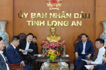 Toàn cảnh buổi làm việc. (Ảnh: TCHQ)