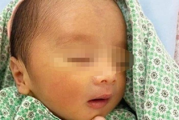 Bé trai chào đời khỏe mạnh.