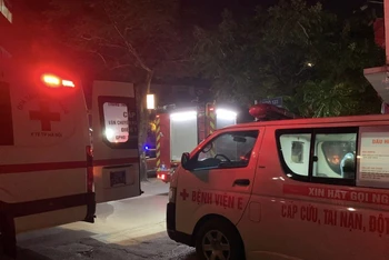 Các nạn nhân đang được cứu chữa tích cực tại Bệnh viện Giao thông vận tải