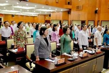 Quang cảnh Kỳ họp thứ 7, Hội đồng nhân dân Thành phố Hồ Chí Minh.