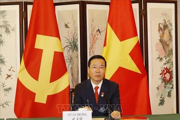 Thường trực Ban Bí thư Võ Văn Thưởng hội đàm với Ủy viên Thường vụ Bộ Chính trị Đảng Cộng sản Trung Quốc Thái Kỳ. (Ảnh: Trí Dũng/TTXVN)