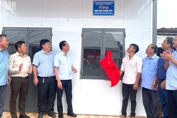 Đến thời điểm hiện tại, Bình Phước đã xây, sửa xong 765 căn nhà, tạm, nhà dột nát.