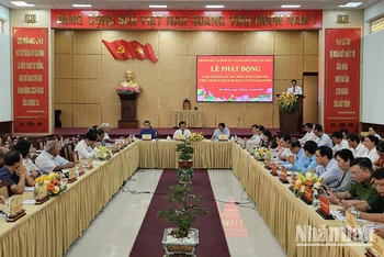 Quang cảnh buổi tọa đàm và phát động cuộc thi phác thảo mẫu Tượng đài chiến thắng tại Di tích lịch sử Ngã tư Rạch Kiến (Cần Đước, Long An).