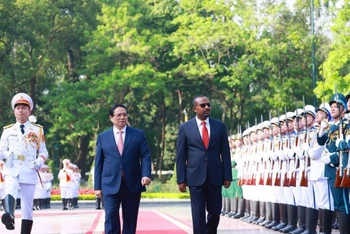 Thủ tướng Phạm Minh Chính chủ trì Lễ đón Thủ tướng Ethiopia thăm chính thức Việt Nam