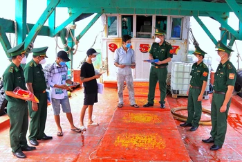 Biên phòng Cà Mau hội nghị rút kinh nghiệm đợt hoạt động cao điểm chống khai thác IUU.