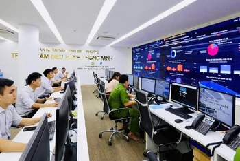 Gỡ rào cản về thể chế, chính sách sẽ giúp doanh nghiệp bứt phá trong nền kinh tế số. (Ảnh: THÚY QUỲNH)