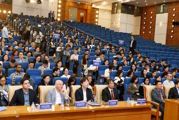 Quang cảnh hội thảo CIEMB 2023.