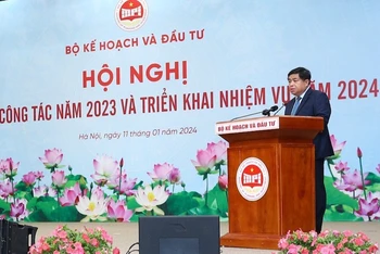 Bộ trưởng Kế hoạch và Đầu tư Nguyễn Chí Dũng. (Ảnh: Lê Tiên)