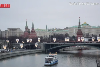 [Video] Tổng thống Nga – Ukraine không gặp nhau, hòa đàm khó đột phá