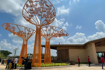 Công viên Du lịch sinh thái đầu tiên của huyện Hóc Môn mở cửa hoạt động.