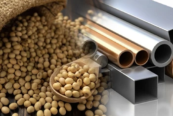 Giá nông sản tăng mạnh kéo chỉ số giá hàng hóa hồi phục