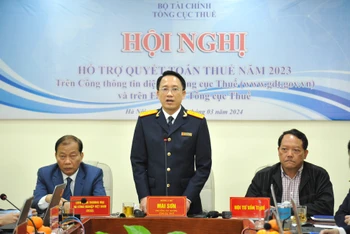 Phó Tổng cục trưởng Mai Sơn phát biểu khai mạc hội nghị hỗ trợ trực tuyến diễn ra sáng 12/3.