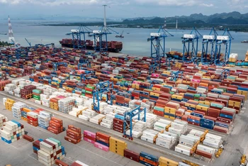 Ngoại thương Việt Nam: Vị thế mới sau gần 40 năm tiến hành công cuộc đổi mới