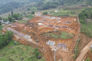 Điểm tái định cư cho đồng bào bị ảnh hưởng bởi thiên tai ở Sàng Ma Sáo được xây dựng tại thôn Mà Mù Sử 1, xã Sàng Ma Sáo, huyện Bát Xát.