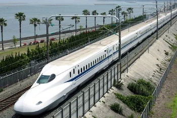 Tàu cao tốc Shinkansen ở Nhật Bản. (Nguồn ảnh: TTXVN)