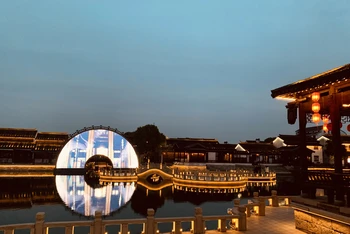Du lịch cổ trấn ở Trung Quốc