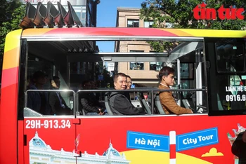 Tuyến xe buýt City Tour 03 chính thức khai trương.