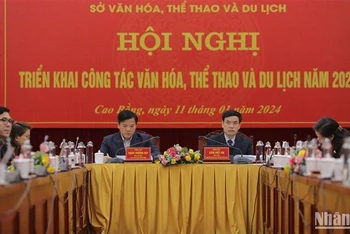 Các đại biểu dự hội nghị.