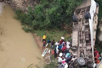 Hiện trường vụ tai nạn. (Ảnh: trang mạng India Today)