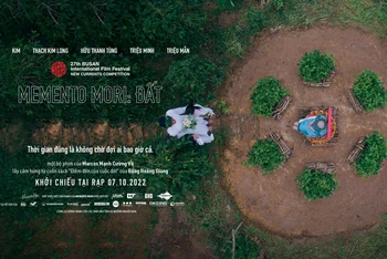 Poster chính thức của phim.