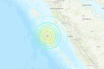 Cơ quan Khảo sát địa chất Mỹ (USGS) cho biết chấn tâm cách thị trấn Teluk Dalam 170,4km về phía đông nam, độ sâu chấn tiêu 15 km dưới biển. (Ảnh: USGS)
