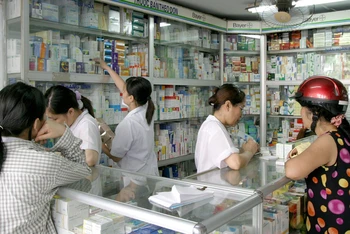 Bộ Y tế triển khai nhiều biện pháp để cung ứng đủ thuốc đáp ứng nhu cầu khám chữa bệnh của người dân 