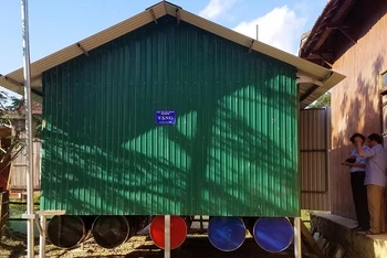 Nhà phao của người dân xã Tân Hóa, huyện Minh Hóa