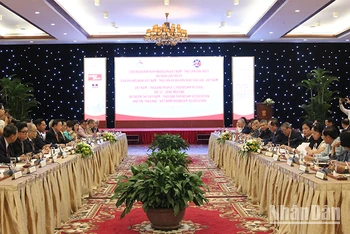 Toàn cảnh Hội nghị lần thứ XII.