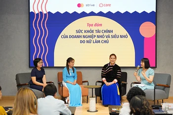 Các đại biểu chia sẻ trong tọa đàm tại chương trình. Ảnh: CARE Việt Nam
