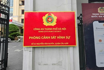 Công an Hà Nội thay đổi các địa điểm giải quyết công việc.