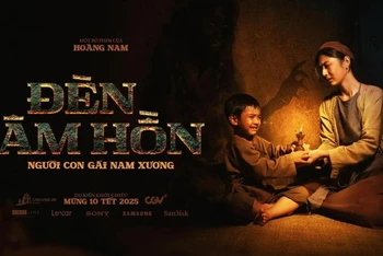 Phim "Đèn Âm hồn" lấy cảm hứng từ "Chuyện người con gái Nam Xương" của Nguyễn Dữ.