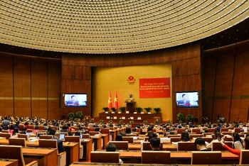 Toàn cảnh Hội nghị toàn quốc tổng kết 50 năm nền văn học, nghệ thuật Việt Nam sau ngày thống nhất đất nước.