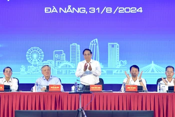 Thủ tướng Phạm Minh Chính chủ trì Hội nghị quán triệt, triển khai Nghị quyết 136/2024/QH15 của Quốc hội (Ảnh: Thanh Giang).