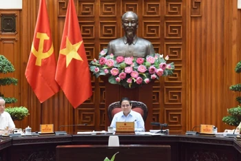 Thủ tướng Phạm Minh Chính chủ trì cuộc họp của Thường trực Chính phủ. (Ảnh: TRẦN HẢI)