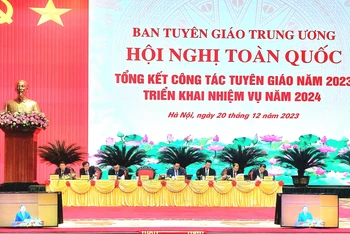 Quang cảnh hội nghị. 