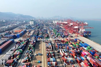 Cảng Lianyungang tại tỉnh Jiangsu, Trung Quốc. (Ảnh: Tân Hoa xã)