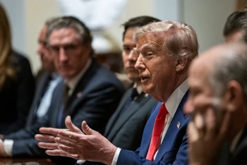 Tổng thống Mỹ Donald Trump trong cuộc họp Nội các ngày 10/4. (Ảnh: The White House)