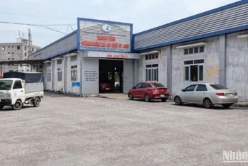 Thưa vắng phương tiện xe cơ giới đến kiểm định tại Trung tâm đăng kiểm xe cơ giới 17.01D tại thành phố Thái Bình.