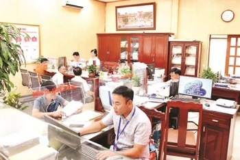 Bộ phận một cửa của xã nông thôn mới thông minh Giao Phong, huyện Giao Thủy (Nam Định).