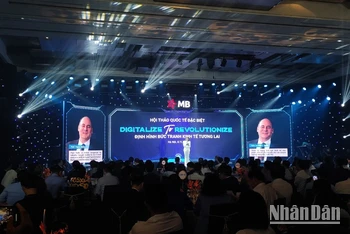 Hội thảo quốc tế "Digitalize to Revolutionize - Định hình nền kinh tế số tương lai"
